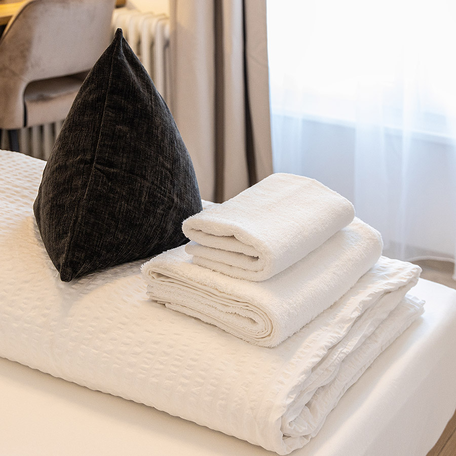 Doppelzimmer Queensize mit Balkon